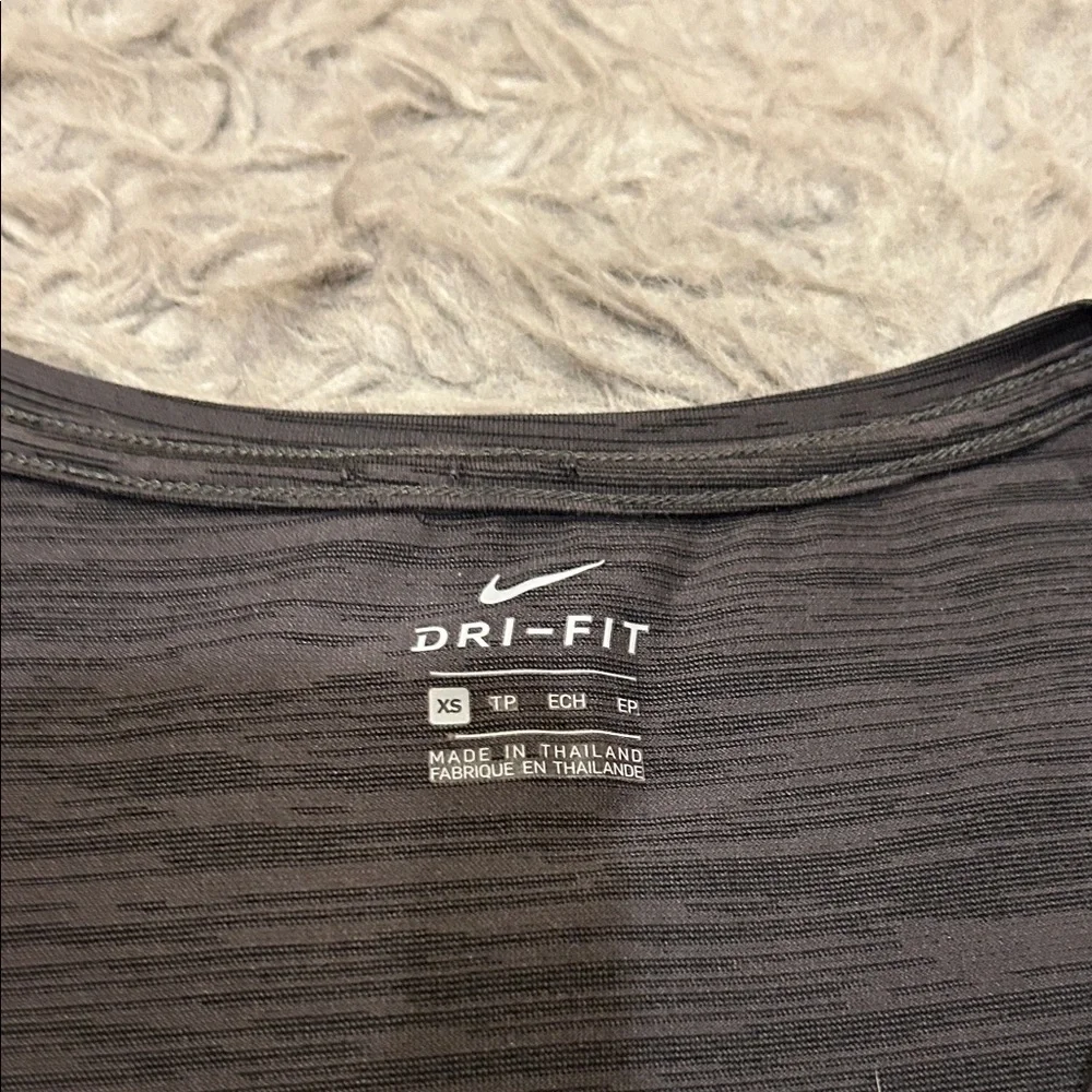 Nike Dri Fit Charcoal Gray‎ Polyester V-Neck Tee